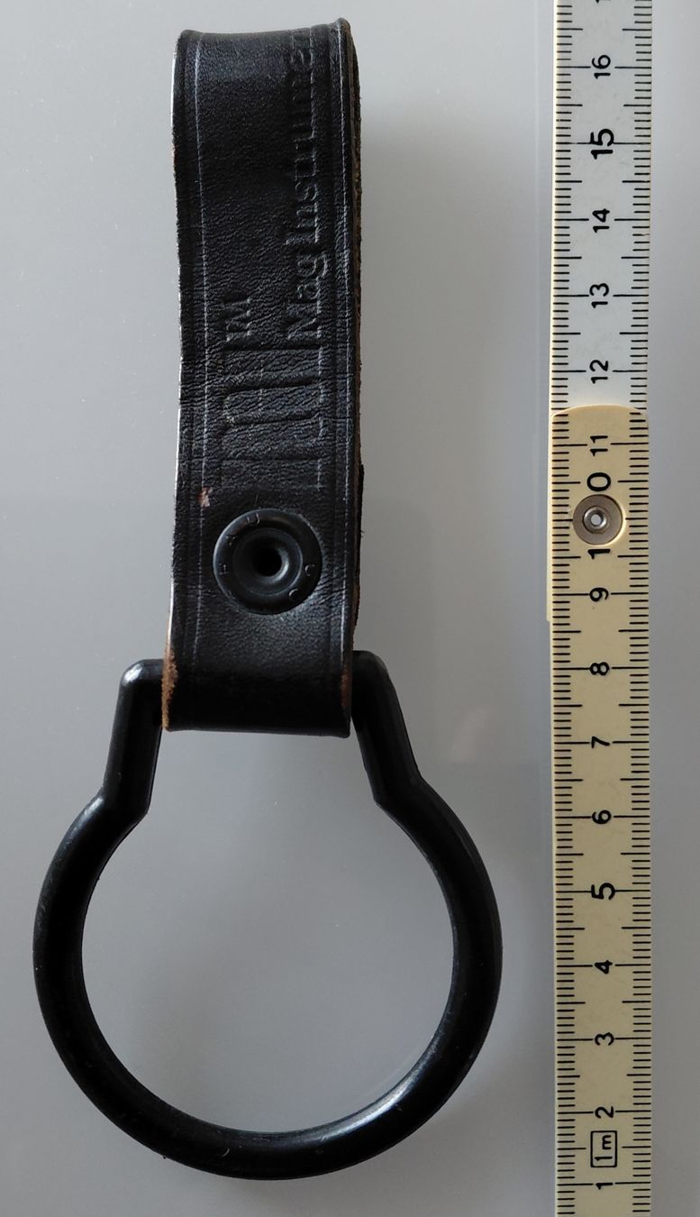 Cinture: Maglite Gürtelring D-Cell – Usato da Hünenberg venduto da wua_7fp9