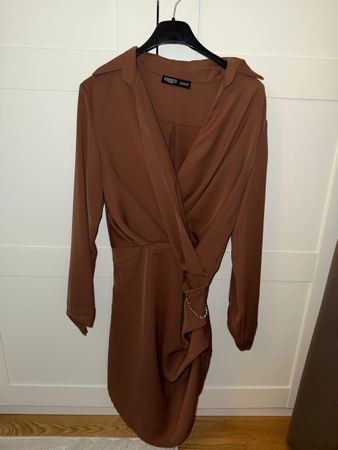 Elegantes Wickelkleid Grösse S von Roberto Istanbul