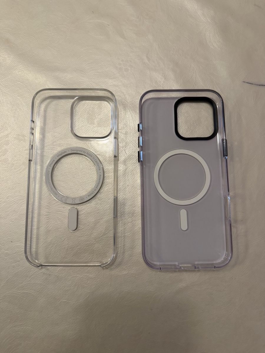 Apple Telefoni cellulari / Smartphones: Lot de coque IPhone 16 pro Max  – Usato da La Chaux-de-Fonds venduto da cin_p5yf 3