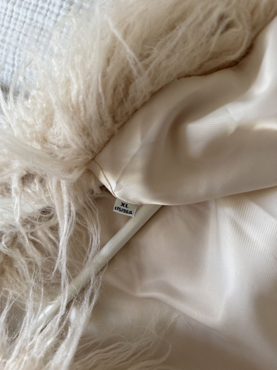 Vestes: Faux Fur Jacket – D'occasion à Kloten par preloved9 5