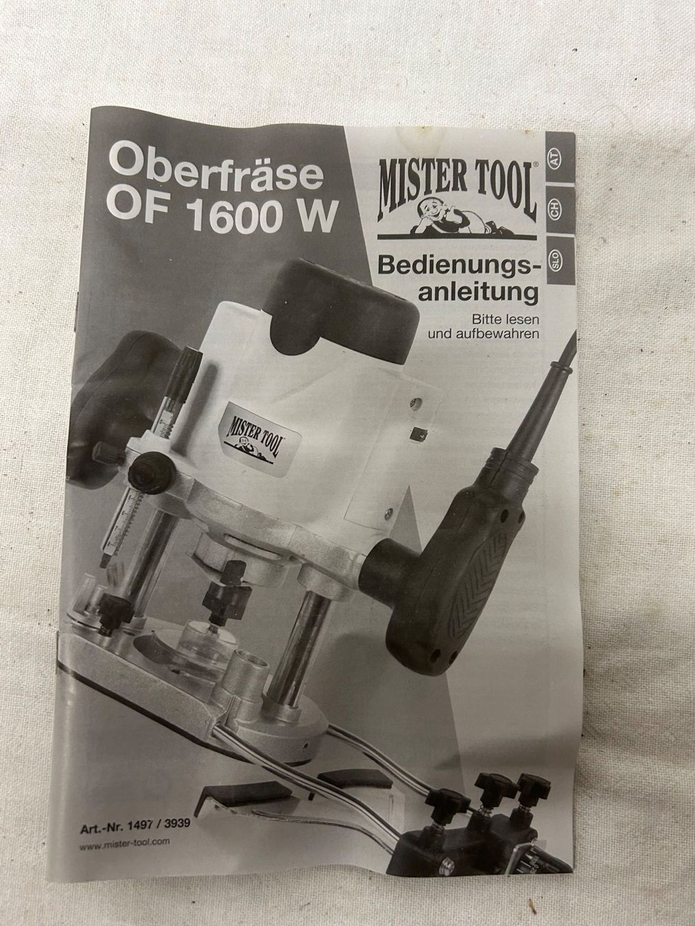 Tutte le macchine: Oberfräse Mister Tool 1600 W – Nuovo e nell'imballaggio originale da Reinach AG venduto da Polarstern1 1