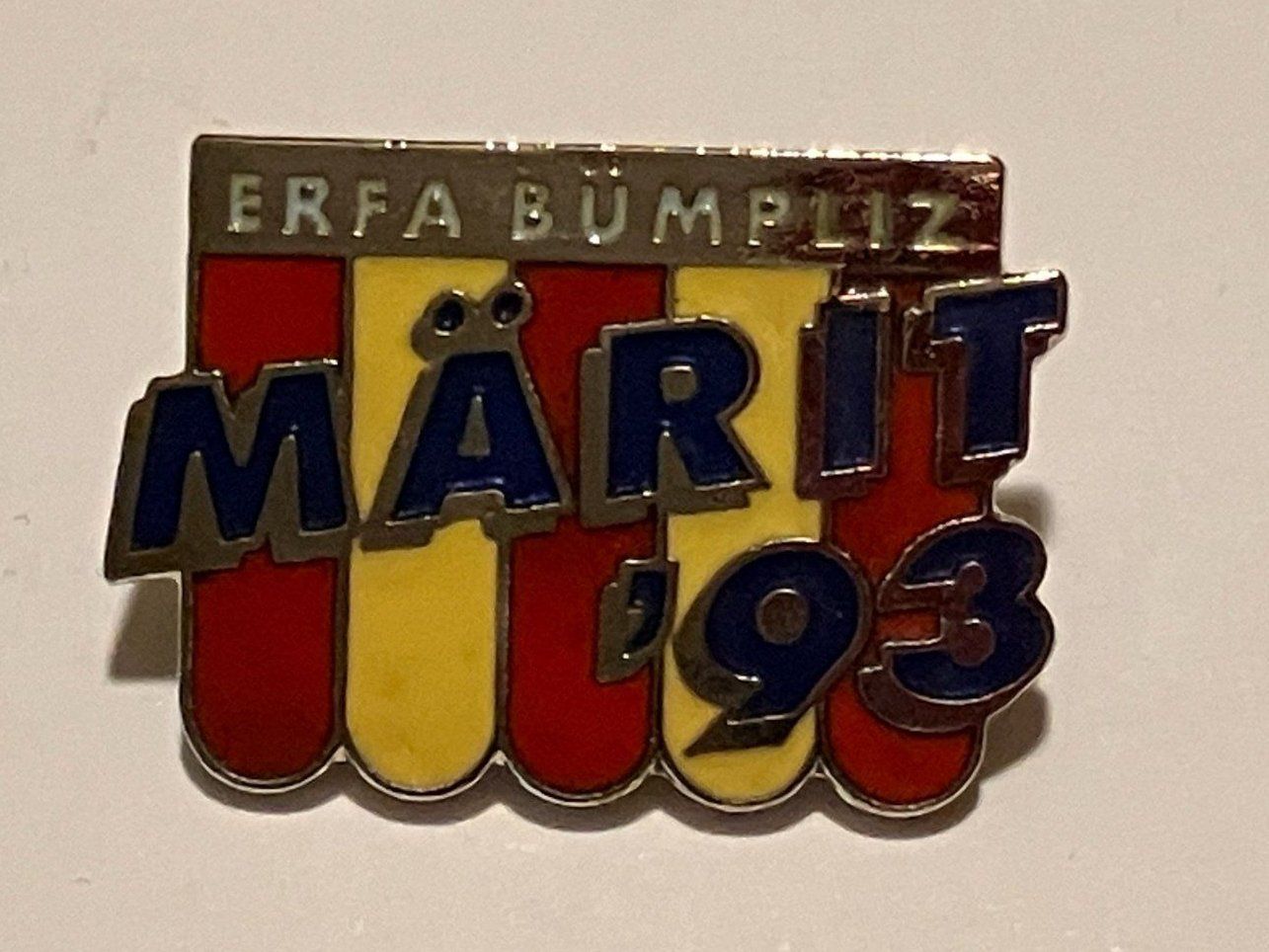 Placchette & Badge: 1 Pin Erfa Bümpliz Märit 1993 – Usato da Basel venduto da djwwpp