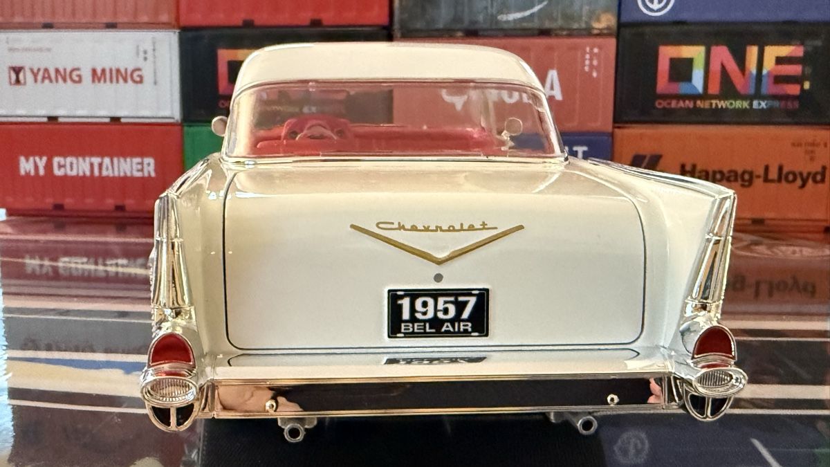 Chevrolet Modellautos: Chevrolet Bel Air 1957 weiss  – Neu (gemäss Beschreibung) aus Basel von Zomeg 5