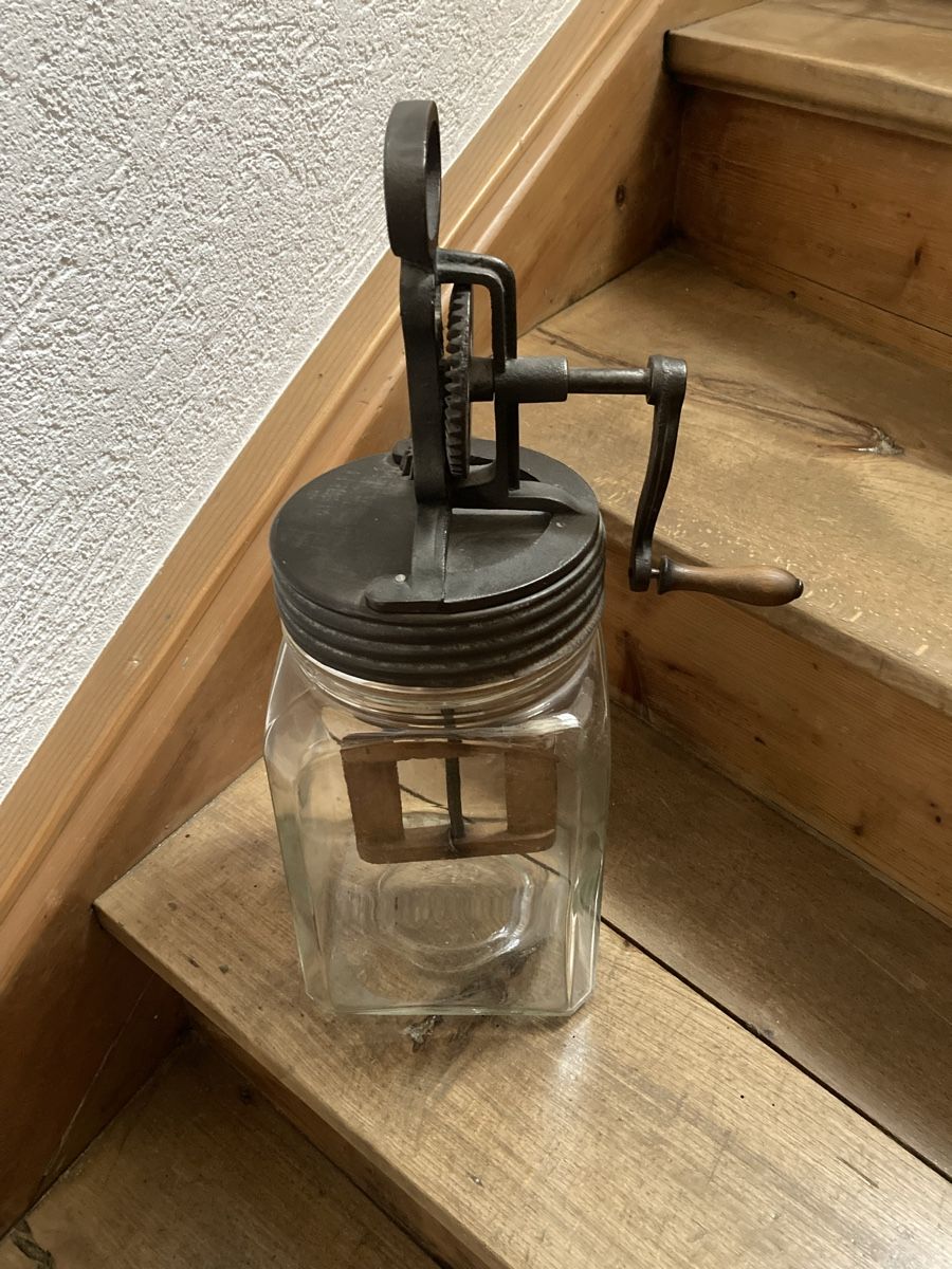 Elettrodomestici da cucina: Antike Buttermaschine – Usato da Hölstein venduto da Uhriella
