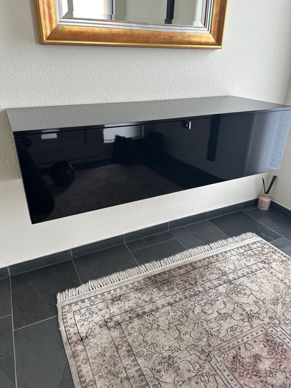 Cassettiere: Sideboard in Klavierlack schwarz 116 cm – Usato da Widen venduto da Rumpipumpo