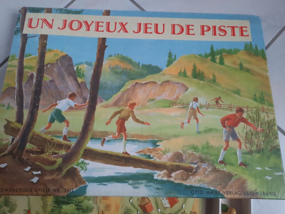 BOITE DE JEUX De Societe Allemande Des Annees 1930 : Jeux Reunis. Tres Bel Etat. EUR 25,00 - FR