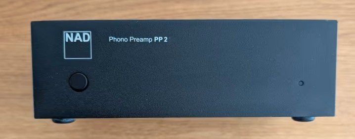 Nad Amplificateurs: Phono-Vorverstärker MC + MM NAD – D'occasion à St. Pantaleon par datendrang1