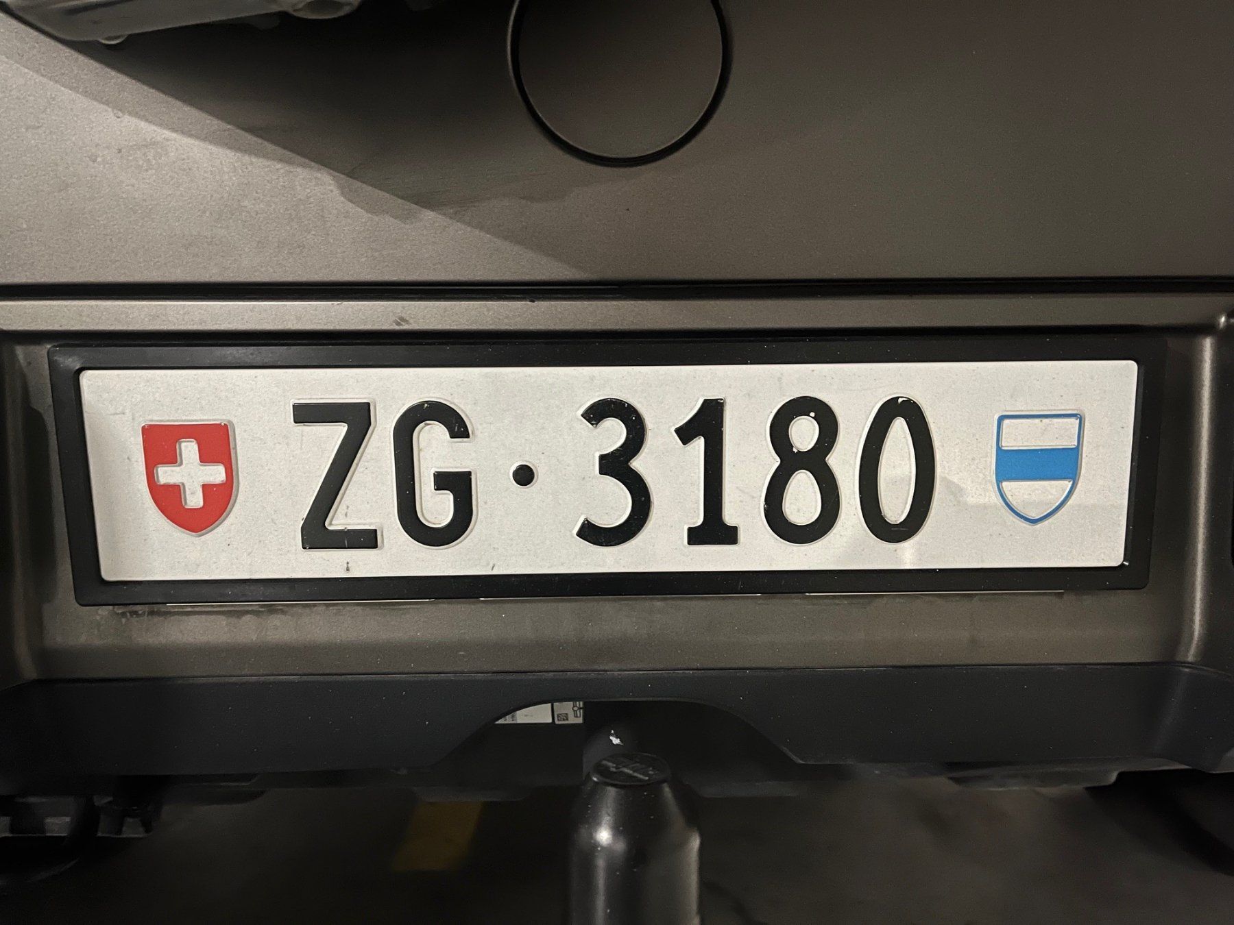 Insegne: Autonummer ZG3180 – Usato da Hünenberg venduto da Ellems