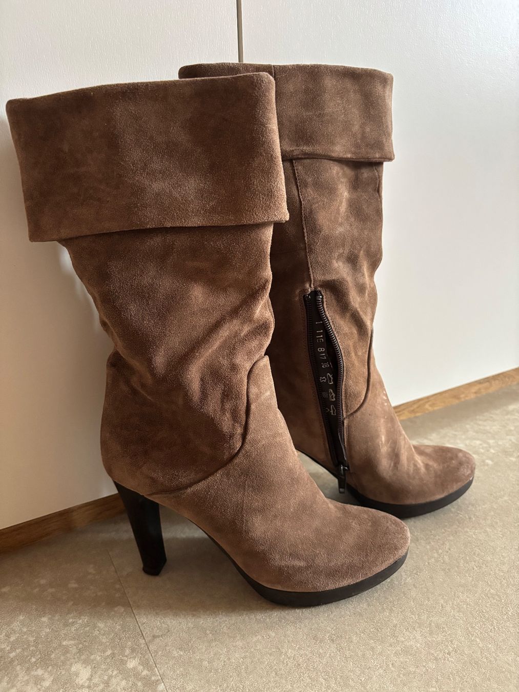 Damenschuhe: Stiefel Varese – Gebraucht aus Unterseen von sjo_7cf2