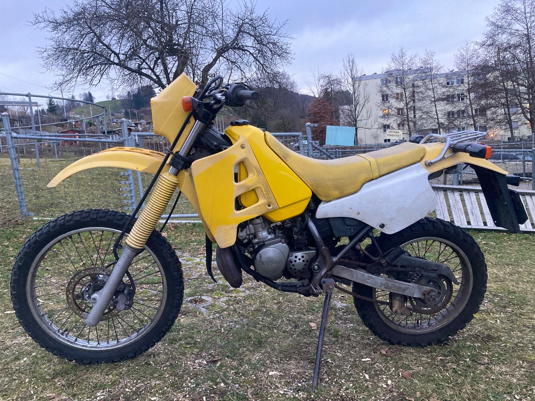 Suzuki Enduro: Suzuki ts 125 r – Usato da St. Gallen venduto da zx10r 3