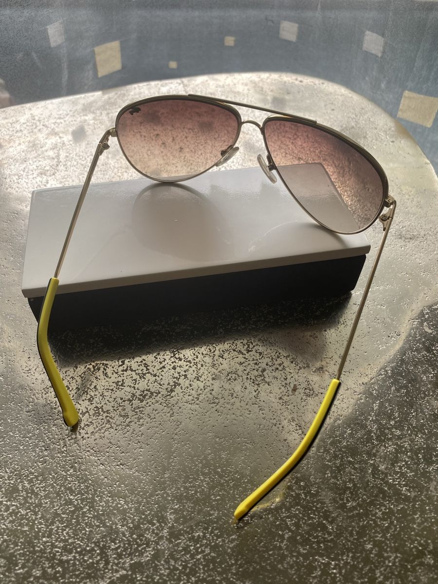 Lacoste Occhiali & Lenti: Sonnenbrille Lacoste – Nuovo (secondo la descrizione) da Zürich venduto da pinish