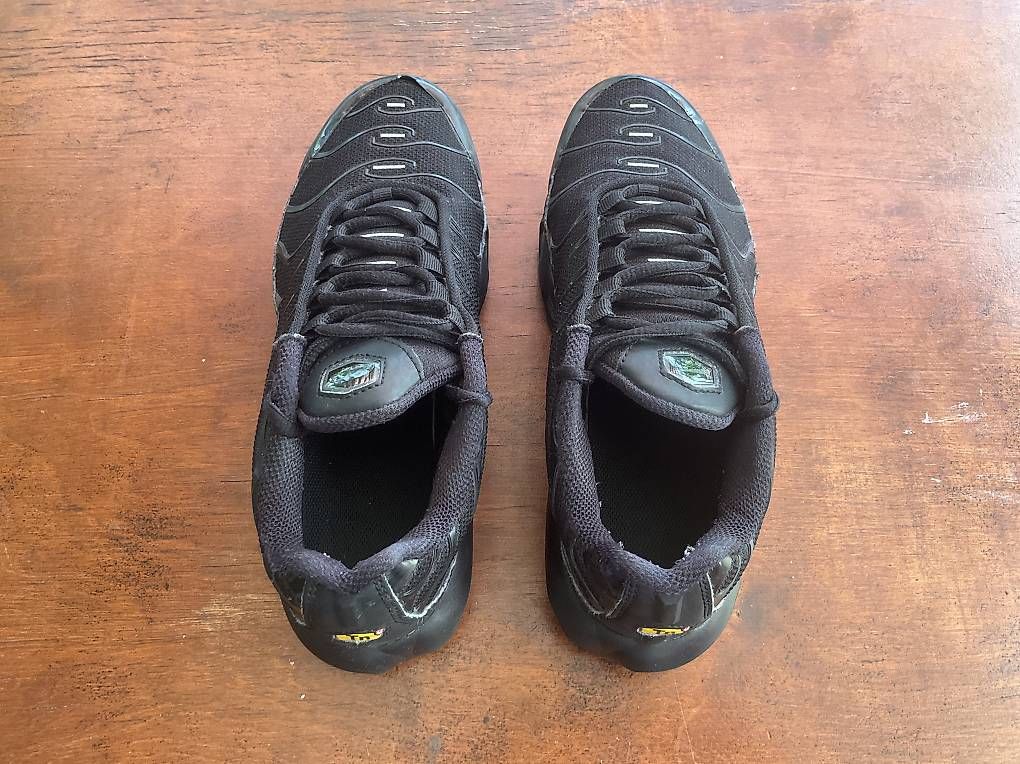 Chaussures hommes: Nike Air Max Plus Black Gr. 38 – D'occasion à Zuerich par kuit 2