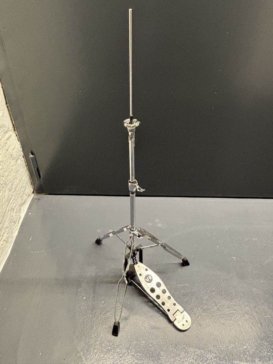 Strumenti musicali: Pied de charleston V2 à double embase, pédale de percussion – Usato da Lausanne venduto da Hightech78 4
