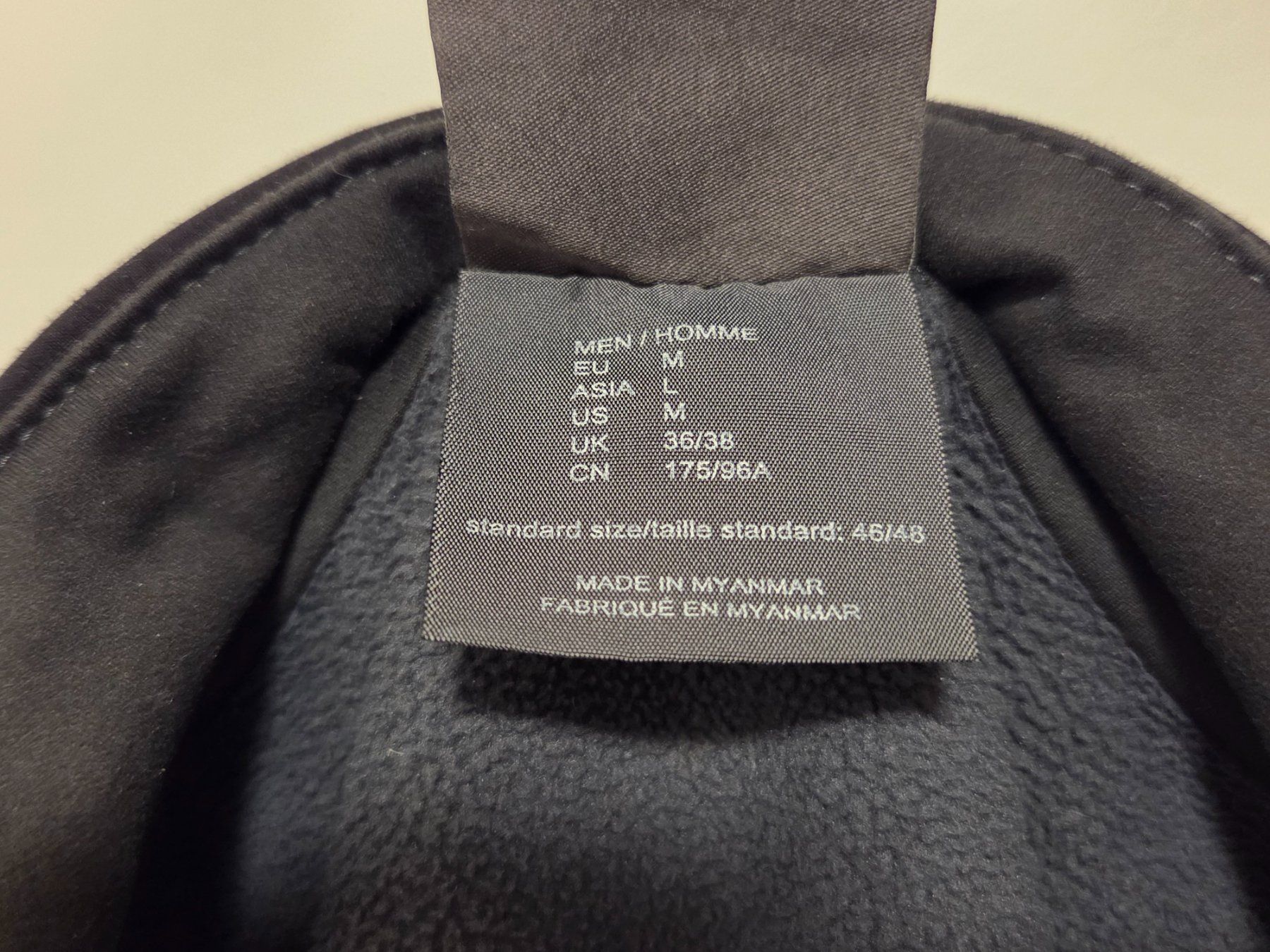 Jack Wolfskin Giacche: Jack Wolkfskin Herren Softshelljacke Grösse M – Usato da Rotkreuz venduto da vabu33 2