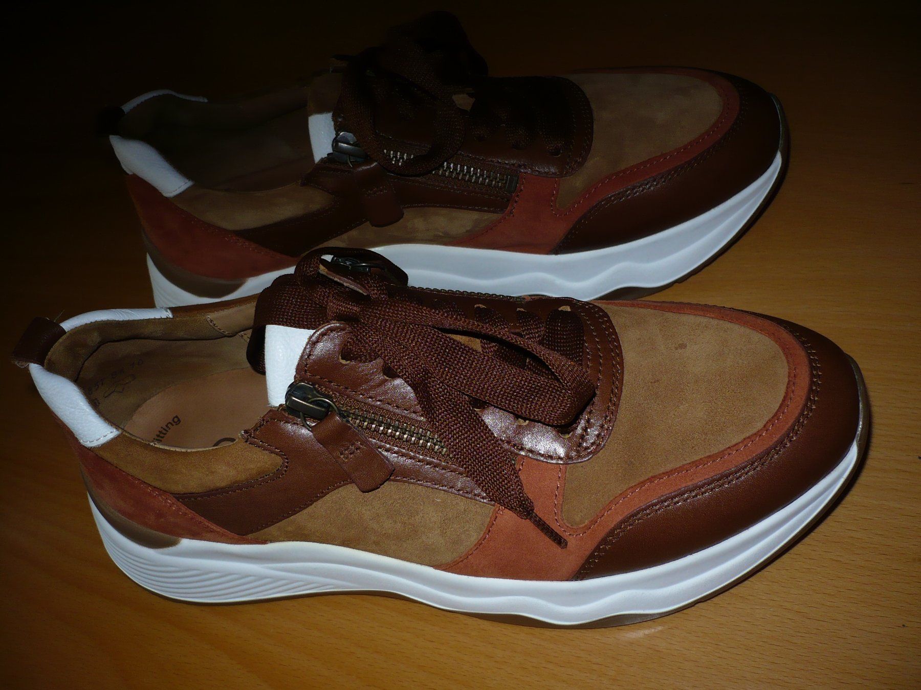 Gabor Damenschuhe: Damen Sneaker GABOR Gr. 38 – Neu (gemäss Beschreibung) aus Merzligen von Marthe22 2