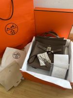 Hermès Paris Kelly 28 Togo Etoupe Tasche Full Set