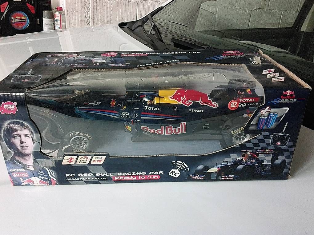Voitures modèles: Formel 1 – D'occasion à Unteriberg par World54