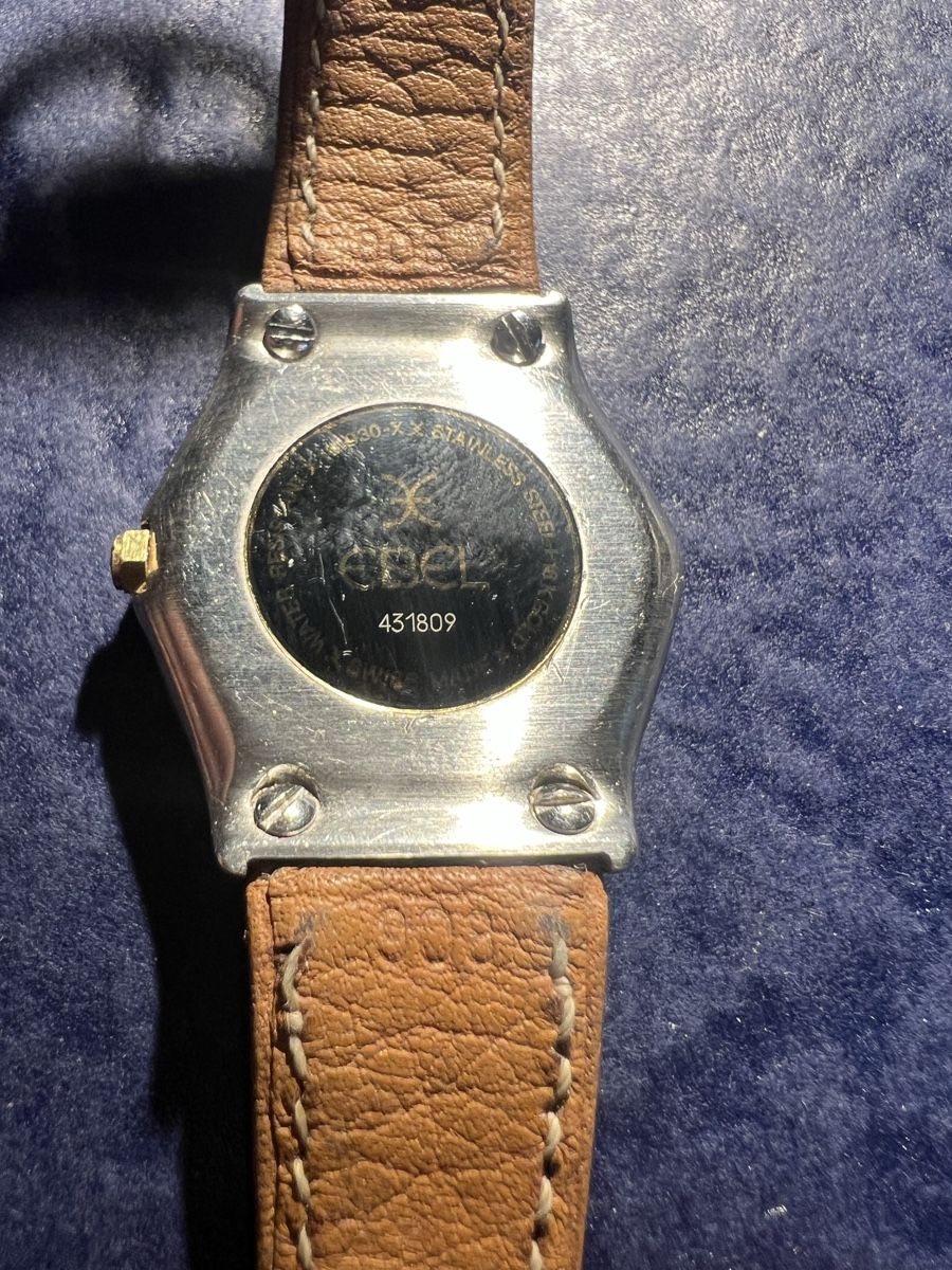 Ebel Orologi: Ebel Uhr (läuft nicht) – Usato da Laufen venduto da groove60 2