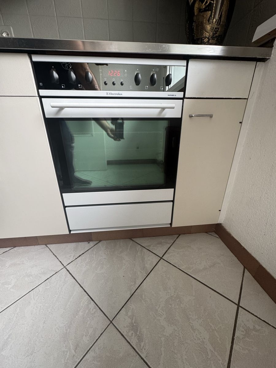 Electrolux Appareils de cuisine: Backofen – D'occasion à Domat/Ems par Ardi1911