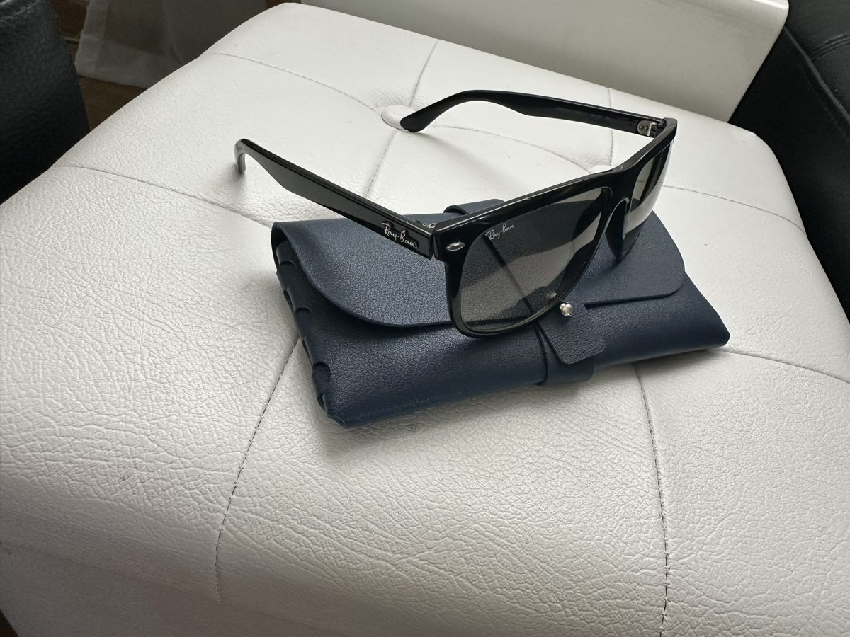 Ray-Ban Occhiali & Lenti: Lunettes soleil Ray-Ban  comme neuf original – Usato da Biel/Bienne venduto da orange1 1