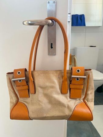 Prada Milano Tasche