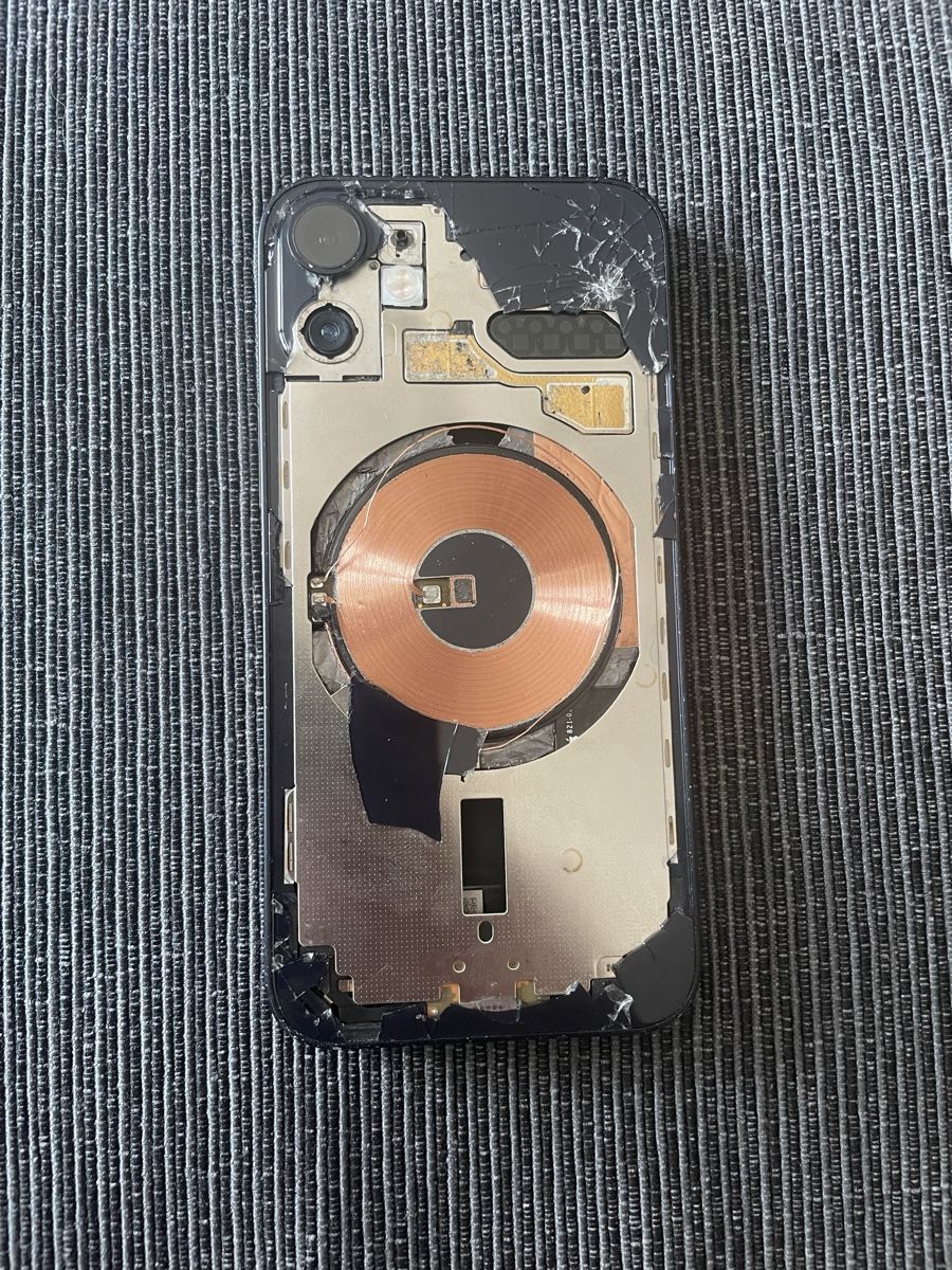 Apple Handys / Smartphones: iPhone 12 mini pour pièces  – Gebraucht aus Commugny von arm_7m7m 2