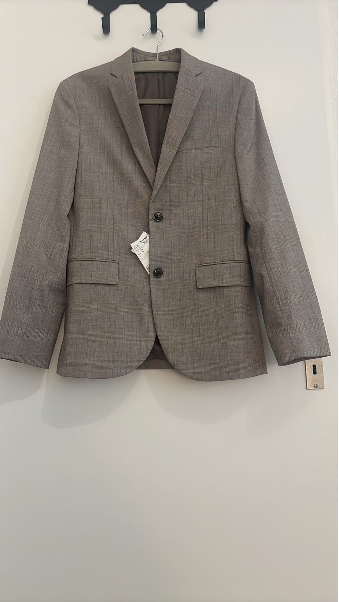 H&M Anzüge & Kostüme: Blazer grau kariert, Grösse 46 neu – Neu und originalverpackt aus Niederglatt ZH von syb_56sc