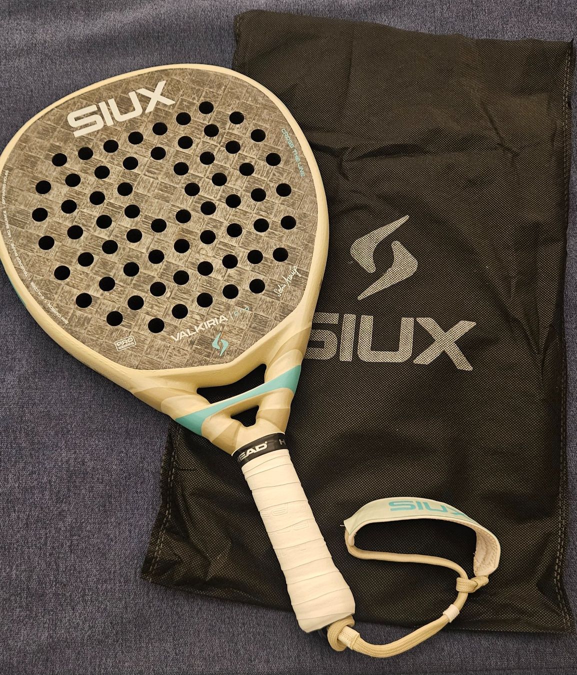 Racchette: Siux Padel Racket Valkiria Pro 2026 – Nuovo (secondo la descrizione) da Zürich venduto da Jesch