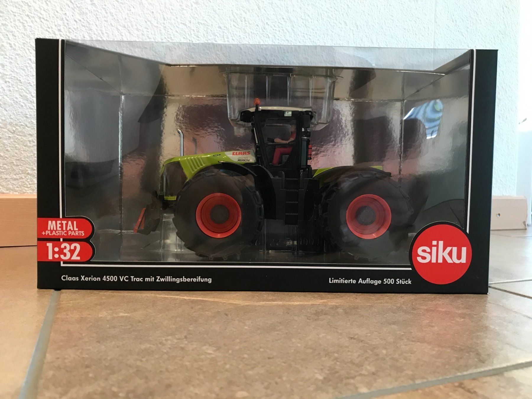 Claas Trattori: SIKU Claas Xerion 4500 VC – Nuovo e nell'imballaggio originale da Kreuzlingen venduto da Stefan1150 6