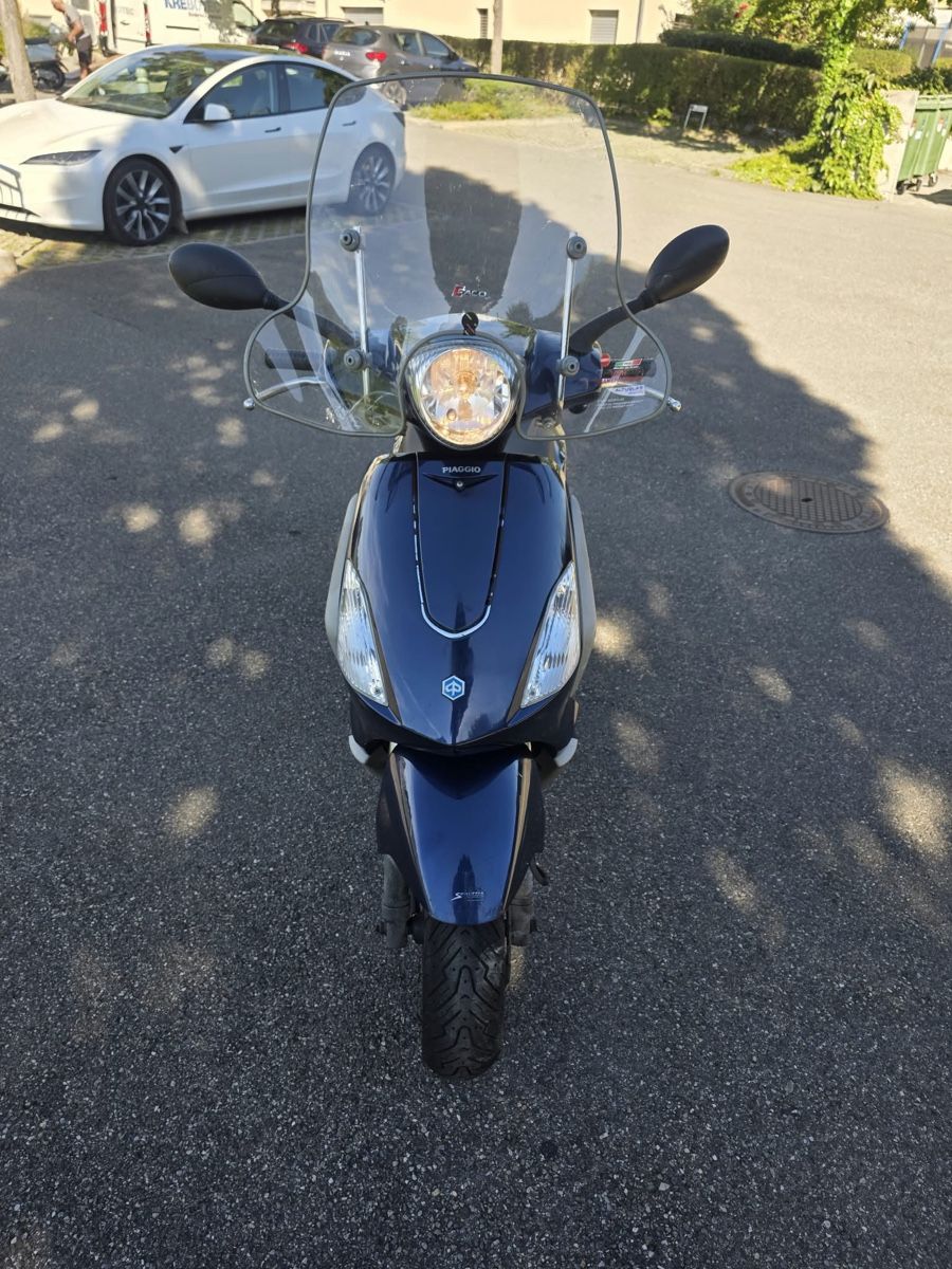 Piaggio Scooter: PIAGGIO FLY 125 CC – Usato da Winterthur venduto da Fabio_46