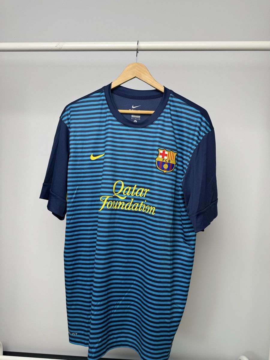 FC Barcelona Canottiere & Pantaloni: Barcelona 12/13 training shirt – Nuovo (secondo la descrizione) da Baden venduto da Timelessthreads
