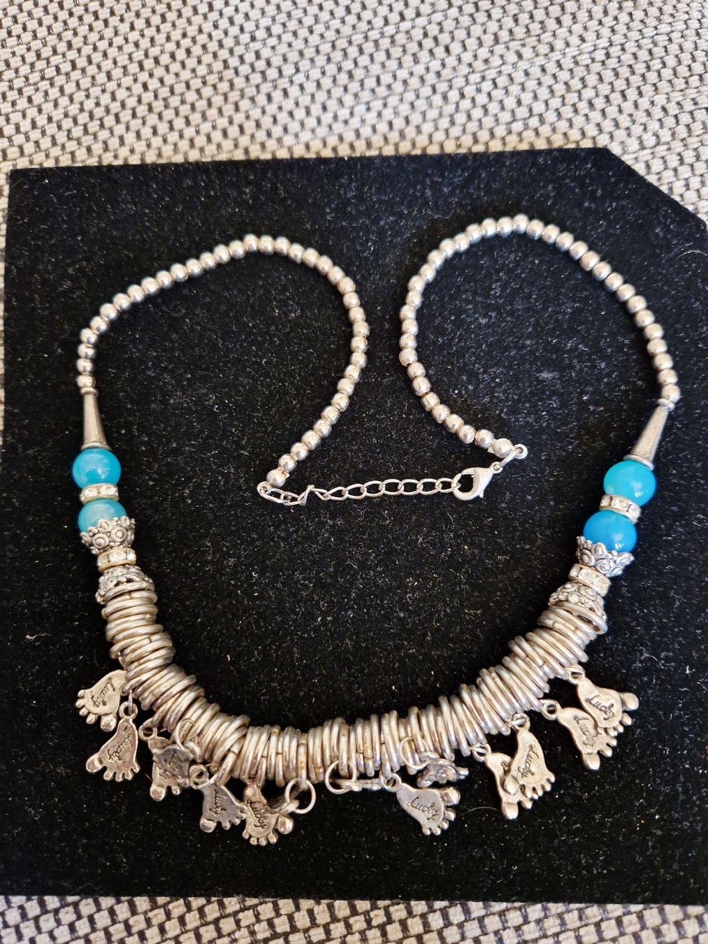 Altri gioielli: Lot de bijoux variés  – Usato da Undervelier venduto da Tufitufi7 8