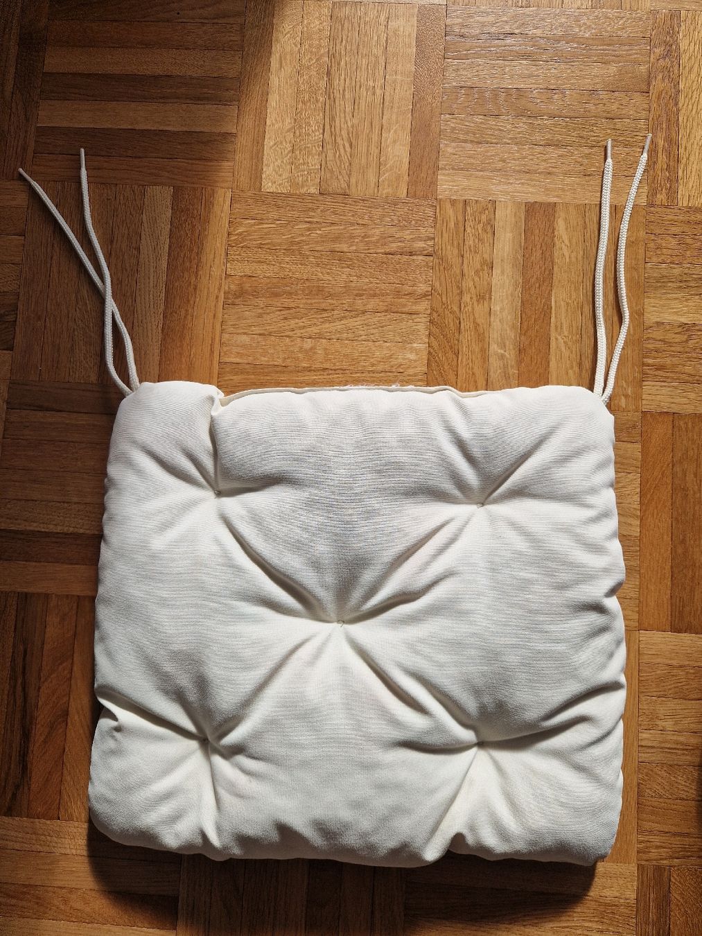 Ikea Cuscini: Coussin – Nuovo (secondo la descrizione) da Lausanne venduto da mgo_yx25 1