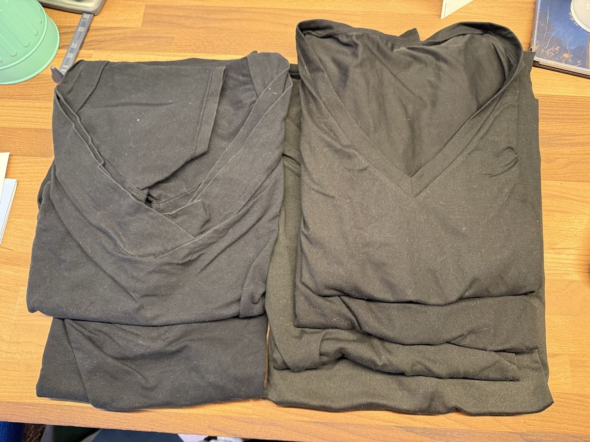Kleiderpakete: 5 T-Shirts Schwarz  – Gebraucht aus Schwadernau von Daniela_0811