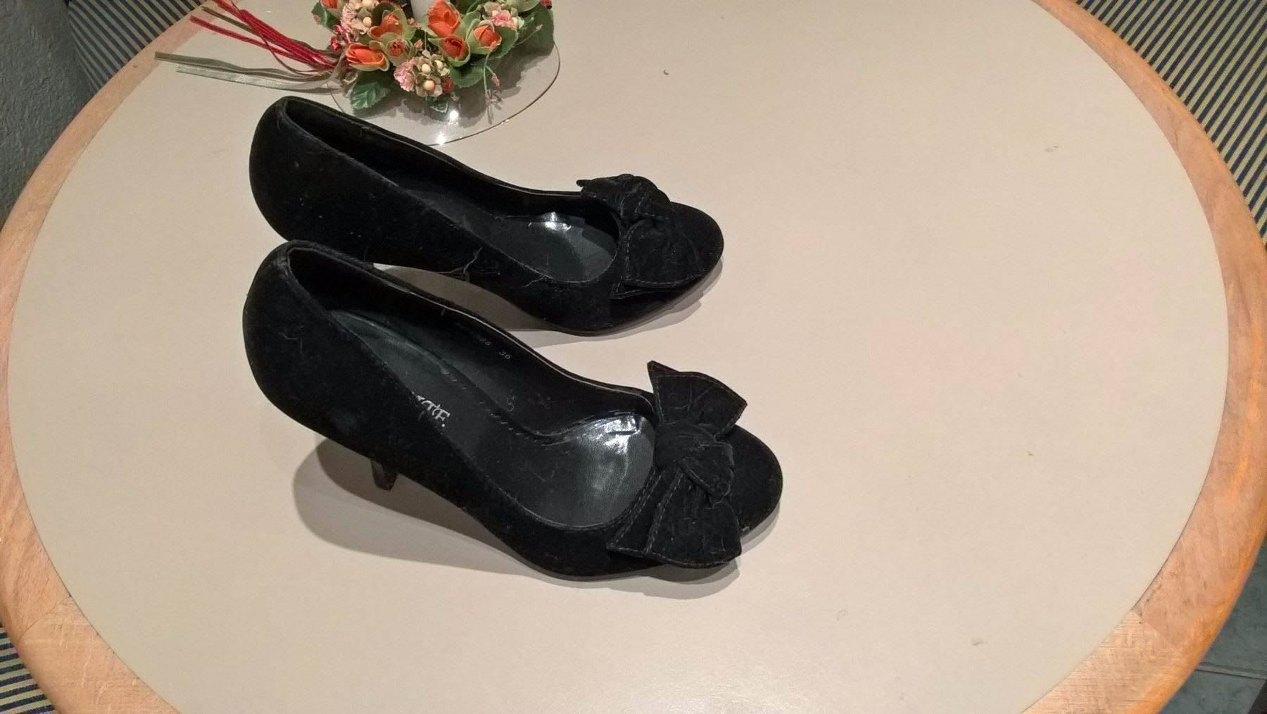Scarpe da donna: Abendschuhe Gr 36 – Nuovo e nell'imballaggio originale da Langnau am Albis venduto da Judithsebi