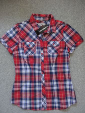 3 Bluse -Hemd Gr S , ODER Gr M. Fabrikneu