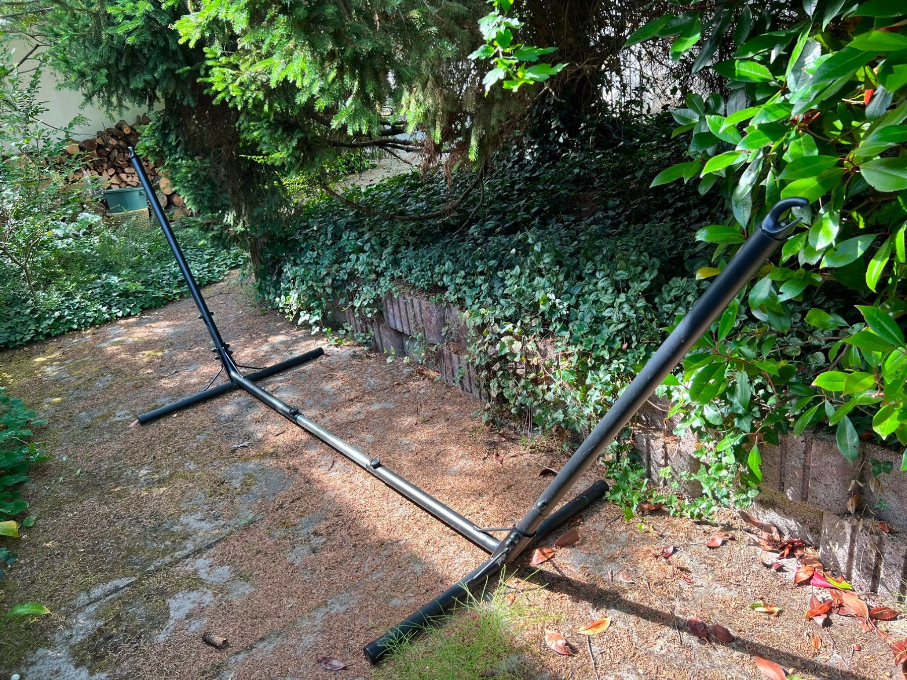 Chaises longues: Hängemattenständer – D'occasion à Reinach BL par ianhoke
