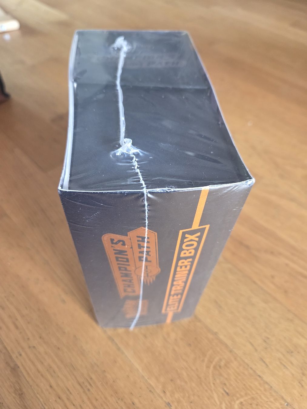 Pokémon Carte collezionabili: Pokemon Champion's Path Elite Trainer Box  – Nuovo e nell'imballaggio originale da Glattbrugg venduto da ste_6g5k 2