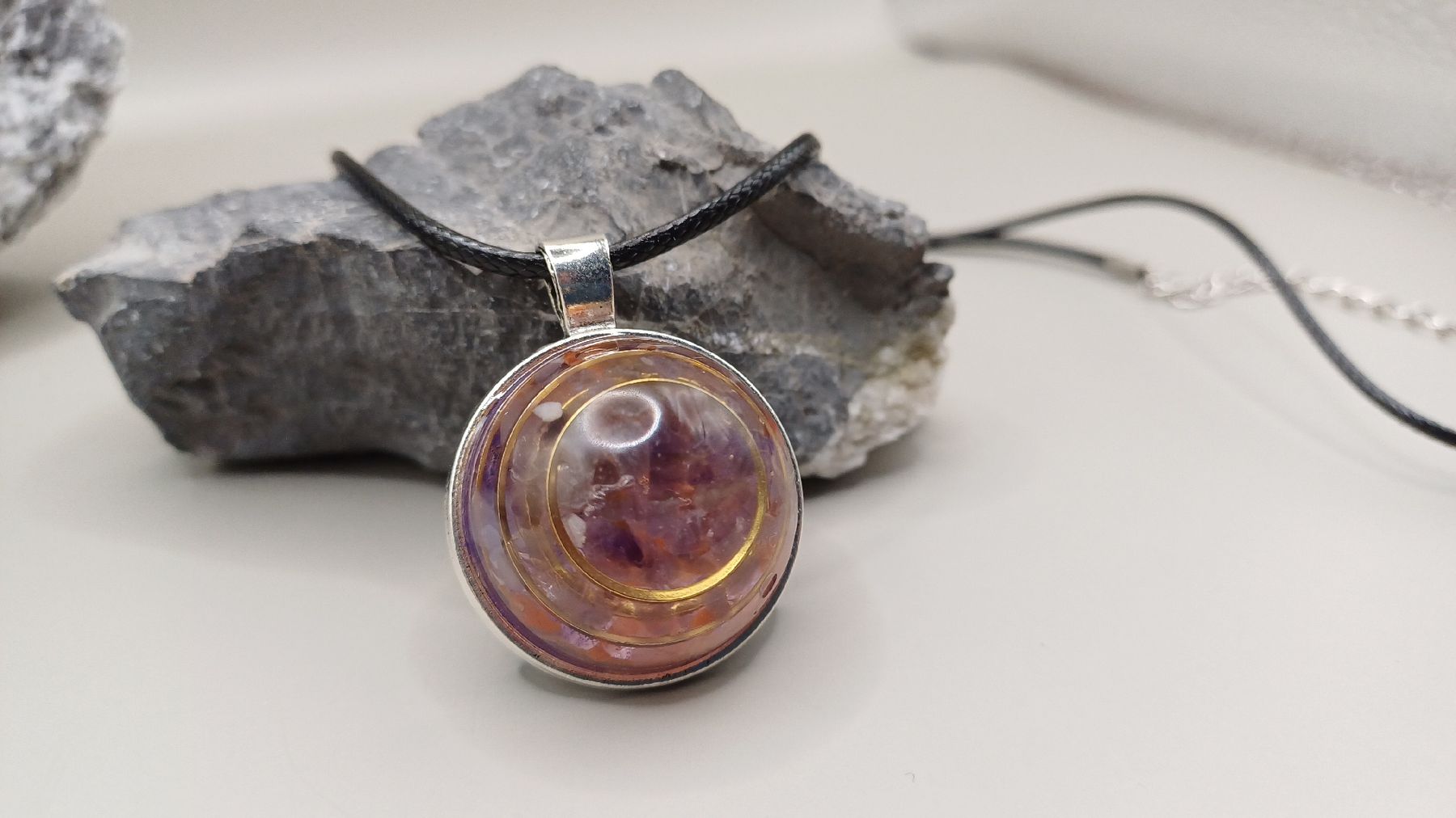 Pendentifs: Anhänger Amethyst & Red Agate – Neuf avec emballage d'origine à Kloten par Epoxygalaxy.ch 2