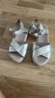 Sandalen für Mädchen von Zara