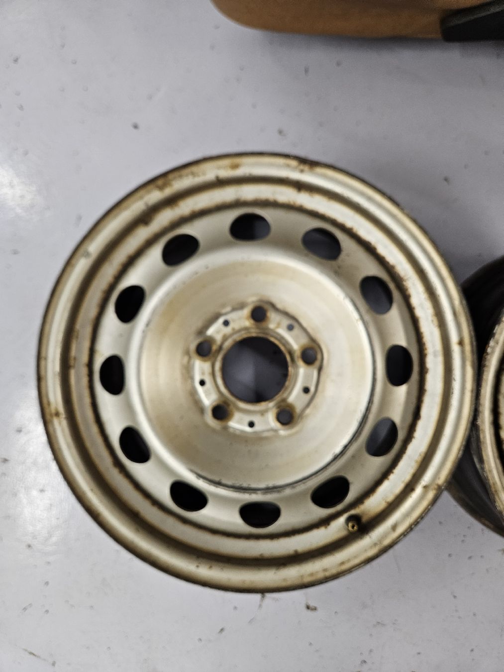 BMW Jantes: BMW Stahlfelgen – D'occasion à Rupperswil par Goofy1.2 3