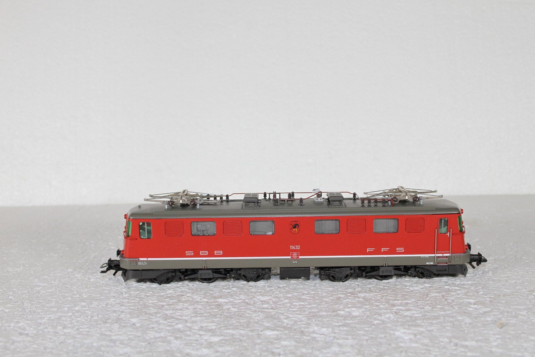 Märklin Modellini di ferrovie: Märklin SBB Ae 6/6 Stans Delta digital – Nuovo (secondo la descrizione) da Triesen venduto da gleis8 3