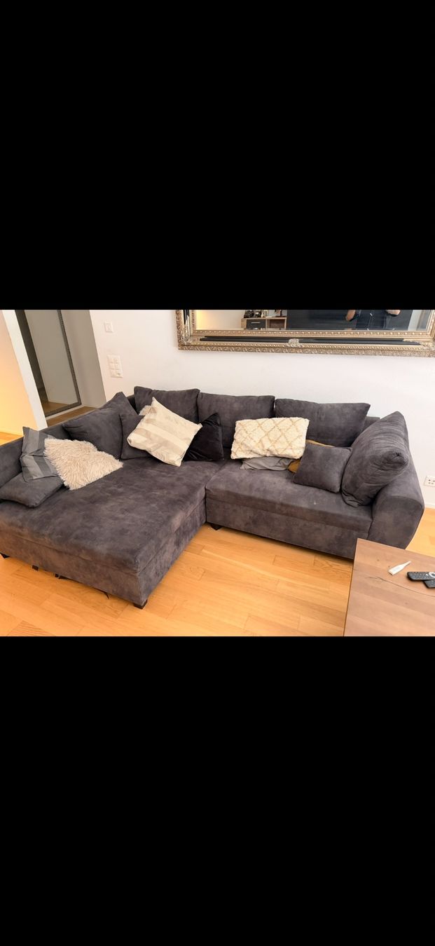 Sofas: Ecksofa dunkelgrau gute Zustand – Gebraucht aus Ittigen von Mjs_327
