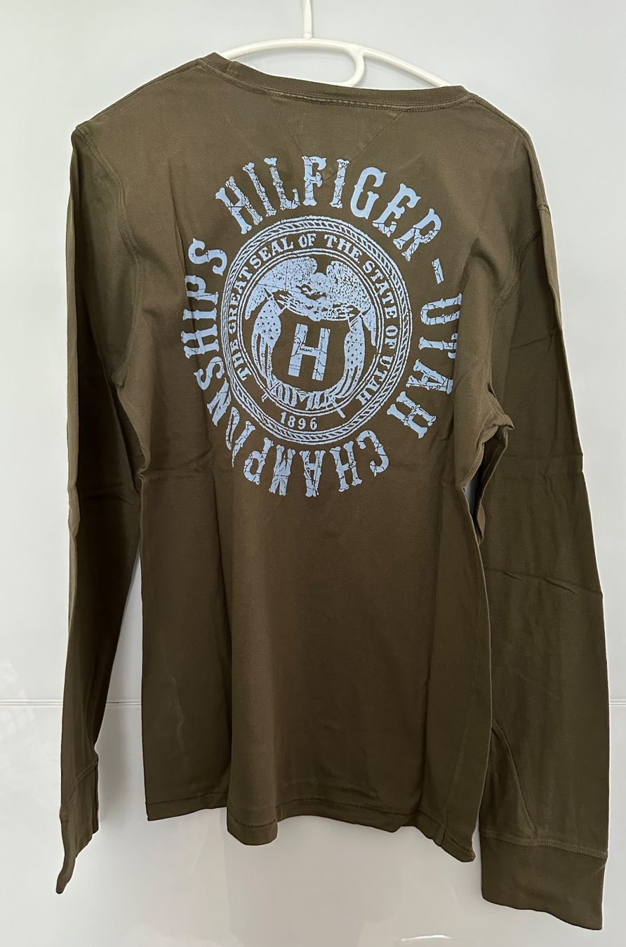T-Shirts: Hilfiger Denim Langarm shirt – Gebraucht aus Zürich von Jony2003 1