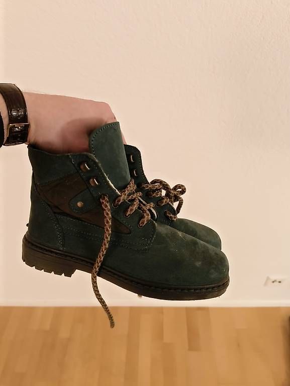 Scarpe da donna: Damenschuhe Neuwertig Gr. 36 – Usato da Oberuzwil venduto da amar025 2