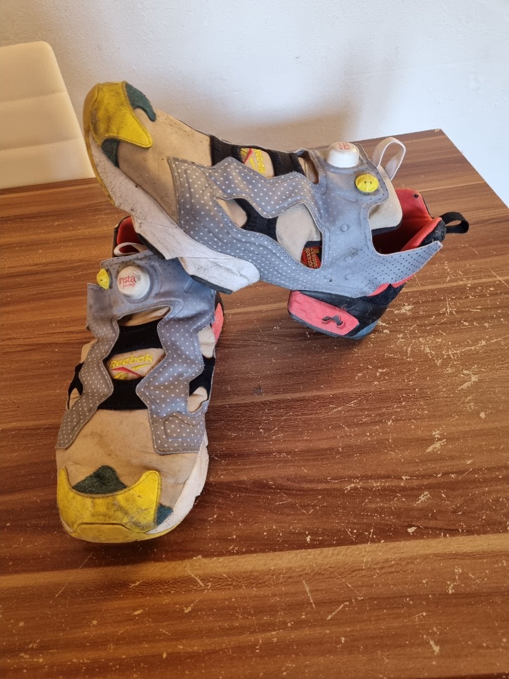 Reebok Herrenschuhe: Reebok insta pump fur og, 47 – Gebraucht aus Bernex von couscous03