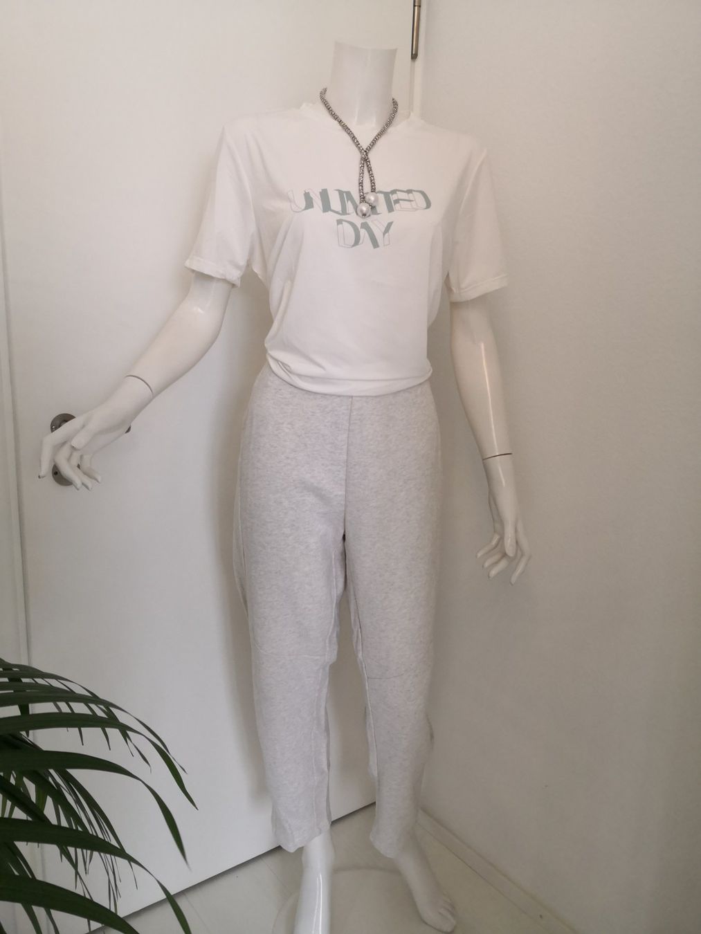 Opus Pantaloni: 🤩OPUS JOGGING-HOSE HELLGRAU – Usato da Olten venduto da Naja-Twins-Twins 3
