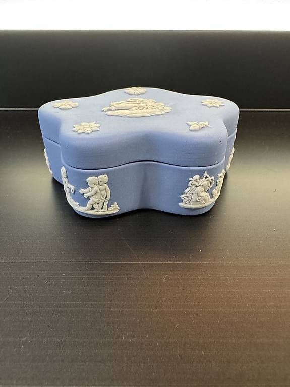 Set di piatti: Wedgwood  – Usato da Parpan venduto da pba_x87s 2