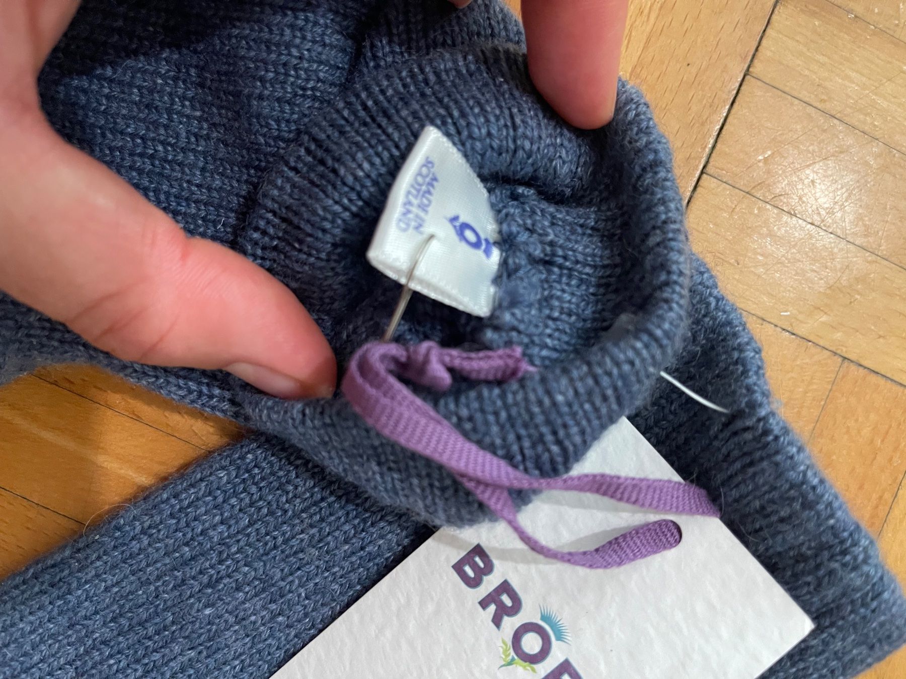 Handschuhe & Handstulpen: Gants en cashmere – Neu und originalverpackt aus Genève von Annilu 2