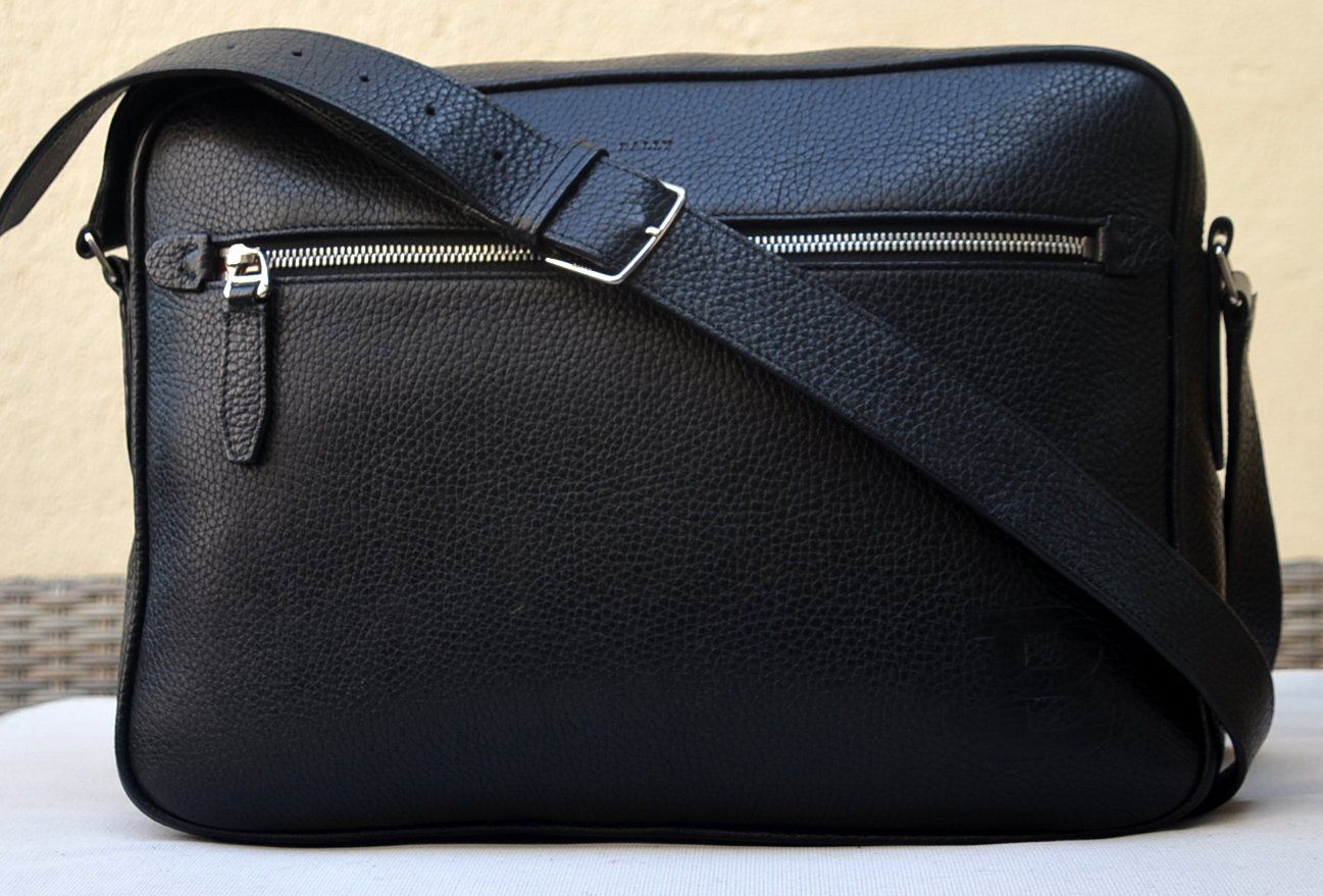 Bally Borse: Bally  Messenger / Tasche / sac – Usato da Collonges venduto da Auganien 2